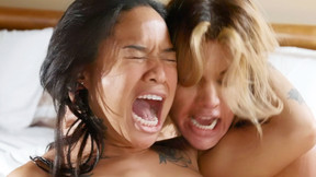 Honey Gold's Post Shower Orgasmic Screams - Lesbian XXX